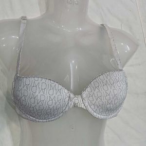 Stylish White 🪔 Padded Bra