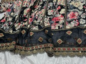 Elegant Floral Print Kurta Set with Dupatta