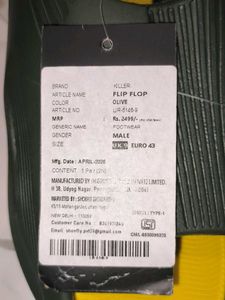 Stylish Black &amp; Yellow Flip Flops