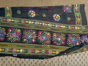 phulkari duptta