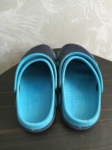 Kids Blue &amp; Grey Clogs