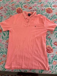Men's Louis Phillipe likenew T-shirt