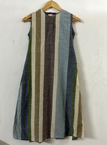 Sleeveless Kurta For Women’s