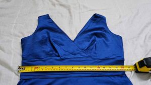 Calvin Klein V-Neck Cocktail Sheath Dress