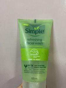 Simple Refreshing Facial Wash