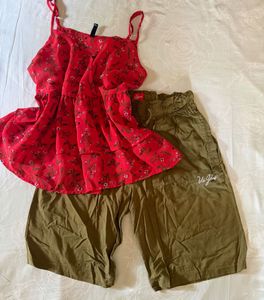 set Red Floral Top & Khaki Shorts