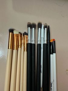 Makeup Brush Bundle