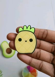 4pcs Kawaii Brooch Pins