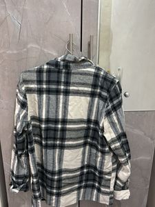 Classic Plaid Long Sleeve Shirt