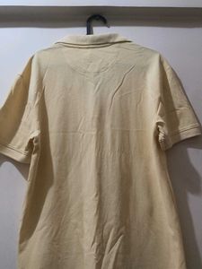 orginal Levi's Yellow Polo T-Shirt