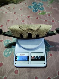 GIFT+ Kerala House boat 7" Model With Led Light