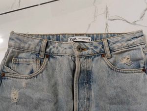 Ripped Baggy Jeans - ZARA
