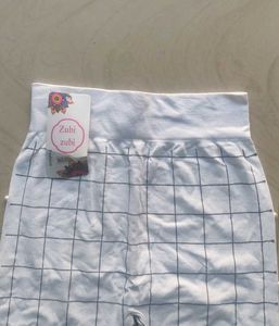 Checked Leggings with Pearl Detail