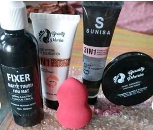 Combo set of 5 makeup products