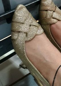 Sparkly Glitter Flats - Chic &amp; Comfortable