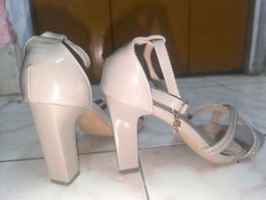 Stylish Strappy Block Heels