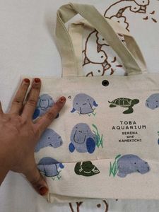 Cute Toba Aquarium Canvas Tote Bag