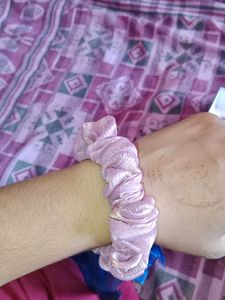 Chic Scrunchie Set with Bow Detail