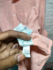 Old Navy Men's Peach Button-Up Shirt