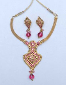 Gold & Pink Kundan Necklace Set