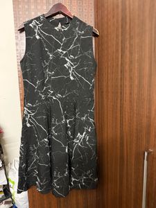 Marble Print Black Dress 🖤