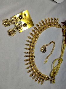 Elegant Gold Pearl Necklace &amp; Earring Set