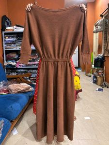 Brown Ribbed Knit Midi Dress