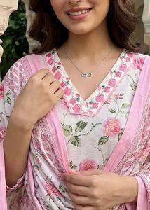 Elegant Floral Print Kurta Set