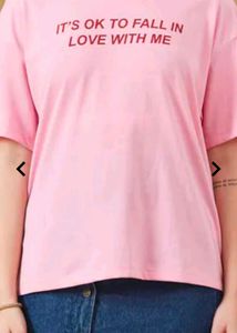 Pink Graphic T-Shirt "It's Ok To Fall In Love"