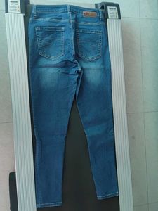 lee Cooper jeans and top