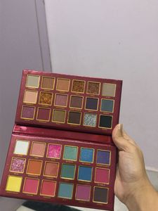 Naliao Classic Couleurs Eyeshadow Palette