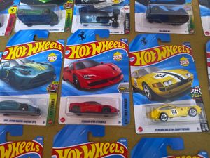 Hot Wheels Die-Cast Cars Lot