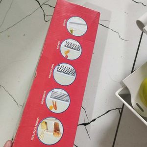 6-in-1 Kitchen Grater
