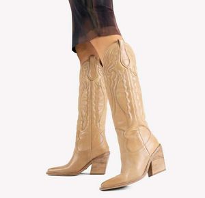 Tan Leather Western Cowboy Boots