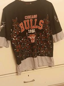 Chicago Bulls Layered T-Shirt