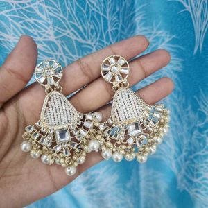Light Weighted Big Earrings