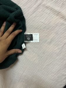 Uniqlo V-Neck Sweater - Green