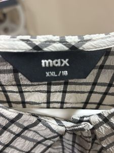 Chic Checked Collared Top
