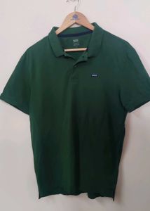 (not faded) Levis Men's Green Polo T-Shirt