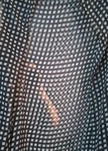 Checkered long shrug