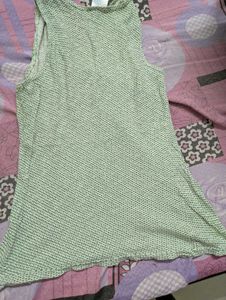 Lightweight Patterned Crew Neck Top