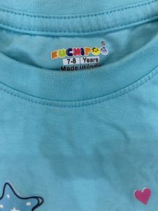 BOGO Cute Girl Giraffe T-Shirt