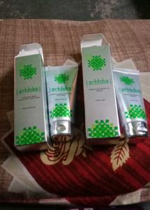 Scholoka Face Wash &amp; Scrub Bundle