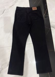 Levi’s 550 Relaxed Bootcut Jeans