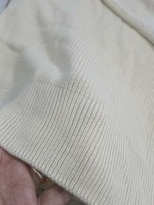 ZUDIO Cream Colored Knit Sweater