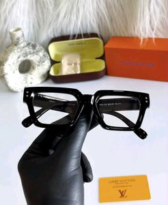Louis Vuitton Square Glasses