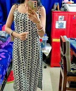 Printed Sleeveless kurti