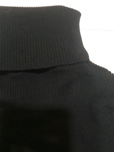 H&amp;M Black Ribbed Turtleneck Top