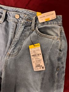 Zudio Light Wash Flare Jeans read description ✨