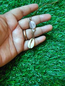 Item-KBG34/New, UNIQUE looks, SHIEN neckpiece.